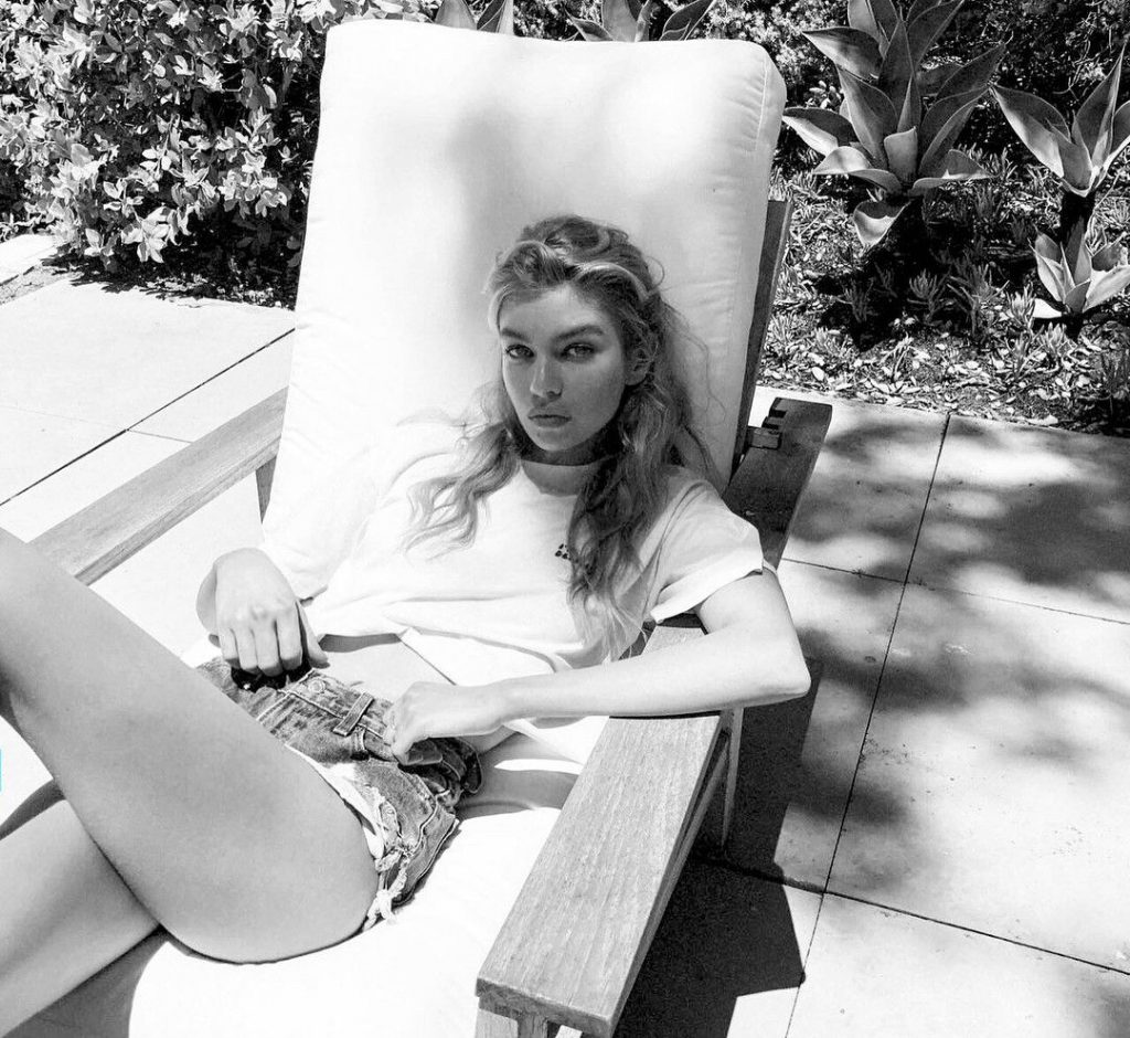 Stella Maxwell Topless #79595662