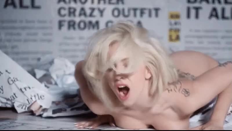 Nackte Bilder und Gifs von Lady Gaga
 #79627035