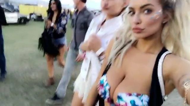 Lindsey Pelas At Her Bustiest: HQ Pictures #79627477